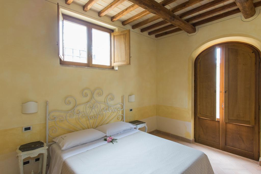 Papigno Il Borgo Di San Micheleヴィラ エクステリア 写真